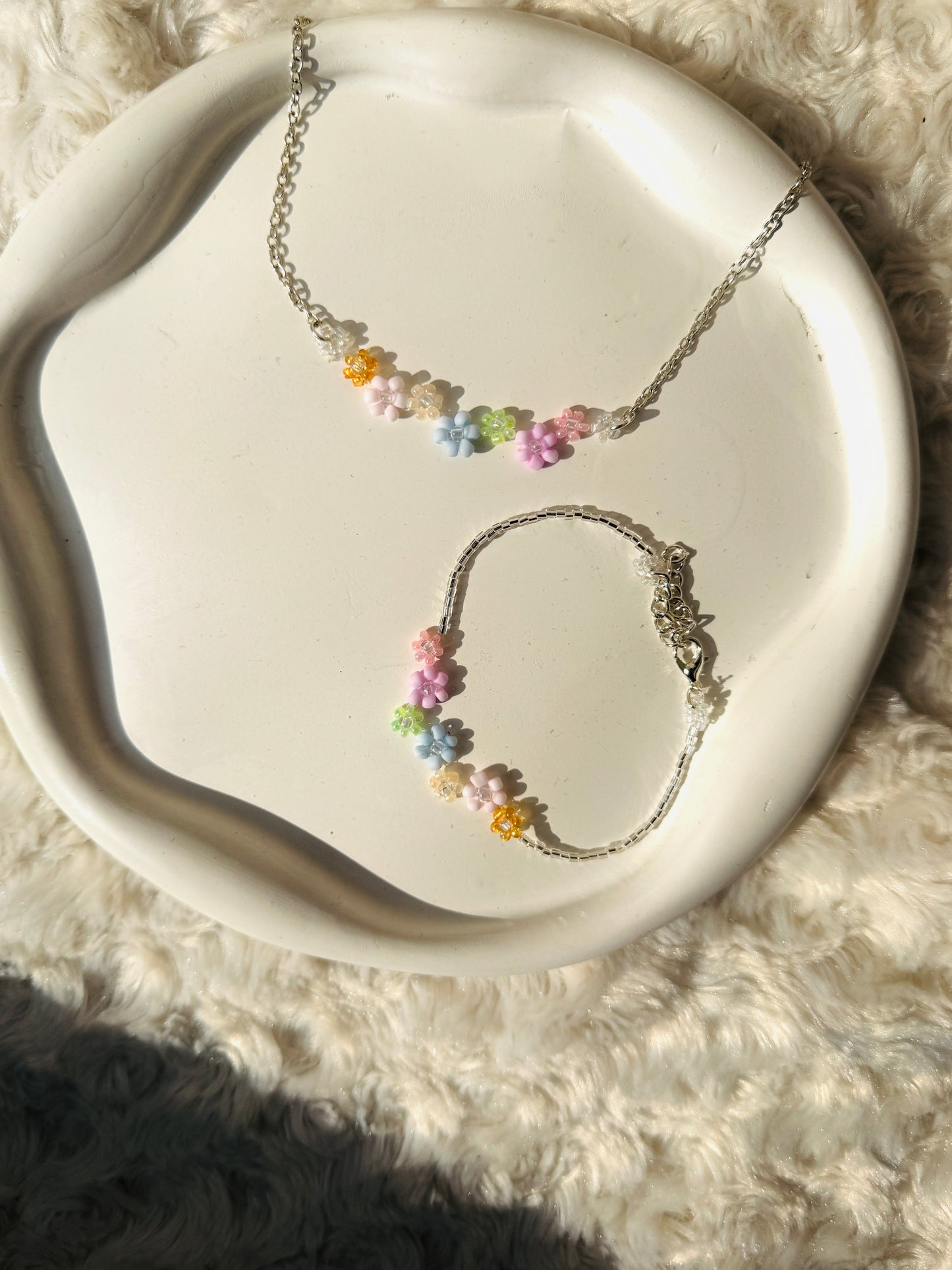 Pastel Floral Jewelry Set – Necklace and Bracelet